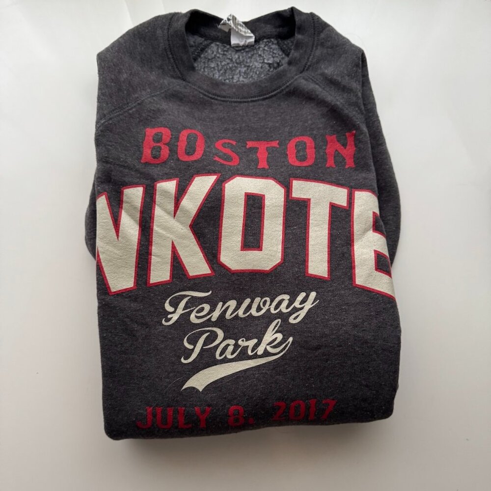 Gray long Sleeve NKOTB at Fenway Park 2017 Sweatshirt - Size S